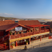 Offre de stage polyvalent – Housekeeping – Gouvernant(e) – Service – Réception – Événementiel